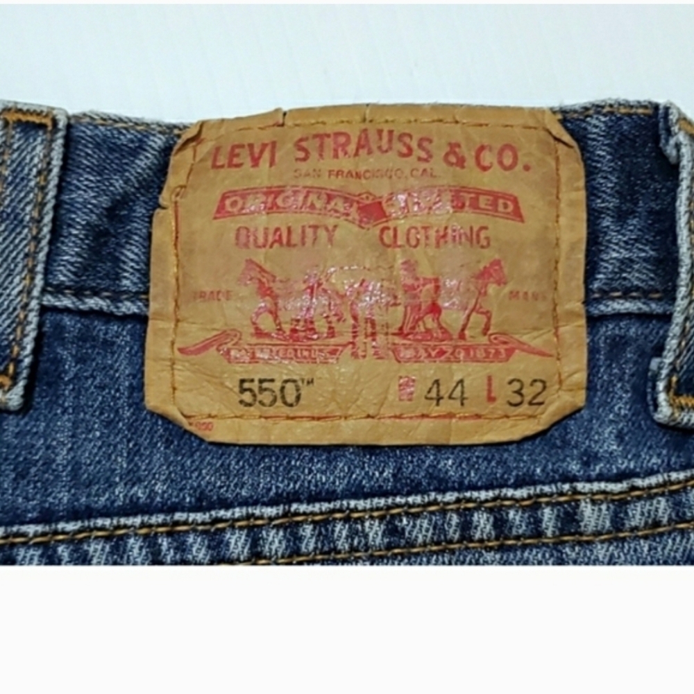 Mens Levi's 550 Relaxed Fit Straight Leg Jeans - Picture 4 of 5
